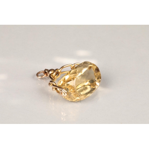 81 - 9 carat gold mounted citrine fob