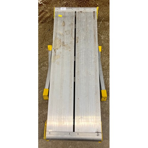 617 - Aluminum builders platform 