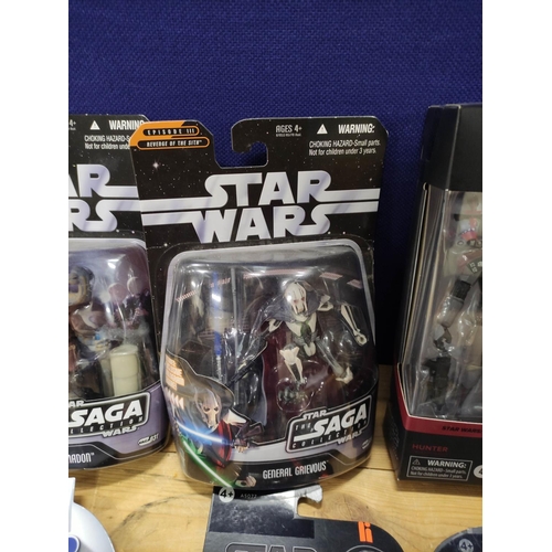 78G - Star Wars - Eleven boxed Hasbro figures including four Black Series figures comprising of Hunter F18... 