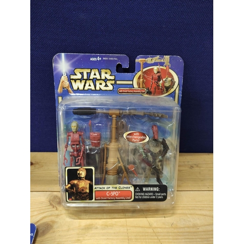 83 - Star Wars - Eleven figures to include five original 1999 Phantom Menace figures comprising of Ric Ol... 