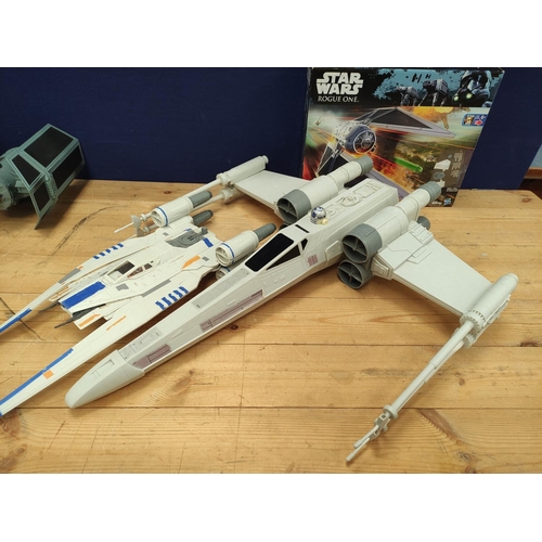 119 - Star Wars - Five Starfighter Models to include a Hasbro 2016 Rogue One, Tie Striker B7105, a large R... 