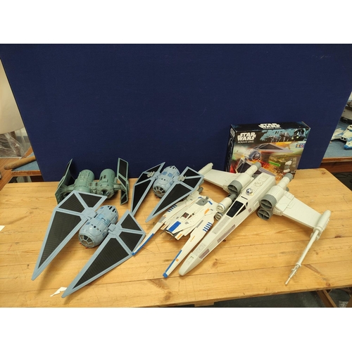 119 - Star Wars - Five Starfighter Models to include a Hasbro 2016 Rogue One, Tie Striker B7105, a large R... 