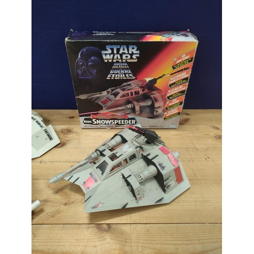 102 - Star Wars - Three Hoth Rebel Snowspeeders to include a boxed 1996 example by Hasbro Mexico 69585 wit... 