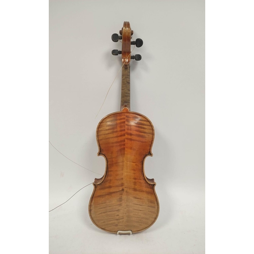 457 - Cased violin with the bridge inside inscribed DE Jacques, J.S.Pot 3.134.287 made in France with two ... 