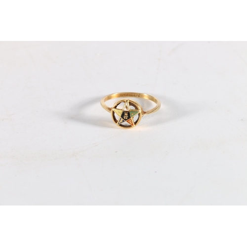 166 - 18ct gold Masonic ring set with enamelled star insignia, 2g.