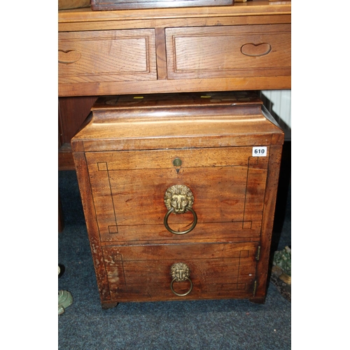 610 - Georgian mahogany wine cooler, with lion head handles, 47cm wide.