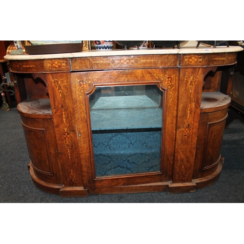 625 - Walnut and inlaid single door glazed credenza, with marble top, raised on plinth base, 153cm wide.