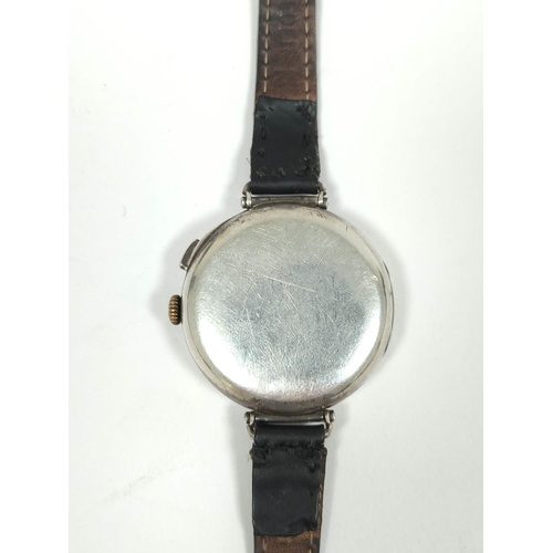 42 - Rare early Longines chronographic watch, calibre 13ZN/3204, No 5,429,043, for Bravingtons, single pu... 