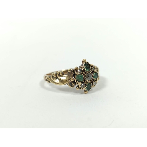 79 - Georgian gold ring with brilliant and rose diamonds and four emeralds with tiny locket on scrolls, 1... 