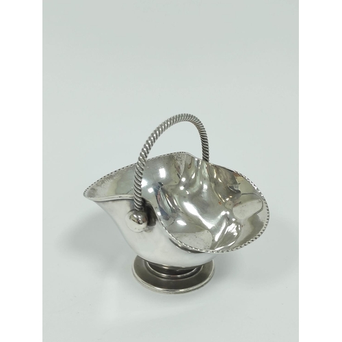 127 - Victorian silver sweetmeat basket with loop handle, Fordham & Faulkner, Sheffield 1886, 12cm, 14... 