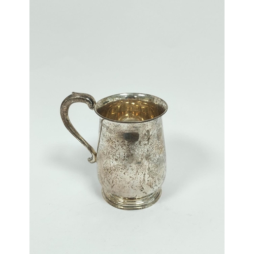 130 - Silver pint mug of Georgian style, monogrammed, Birmingham 1912, 310g / 10oz.