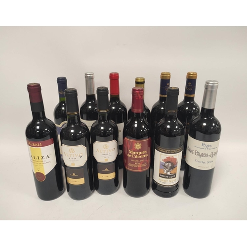 205 - Twelve bottles of red wine, mainly Spanish, to include Vina Izadi Rioja Reserva 1997, 75cl, 13.5%vol... 