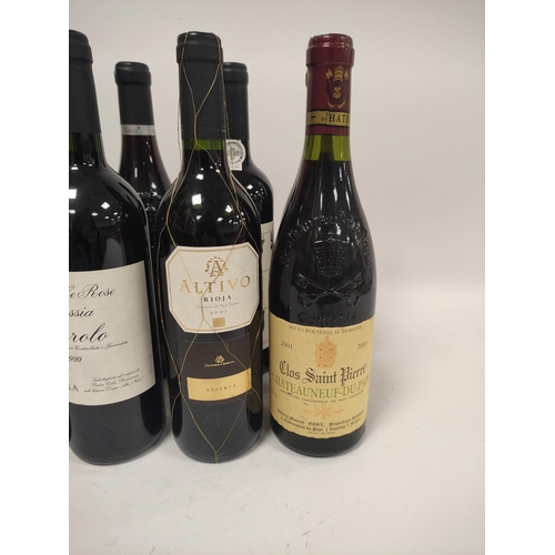 209 - Twelve bottles of assorted red wine to include bottle of Châteauneuf-du-Pape, Barolo 2002, 75cl, 13.... 