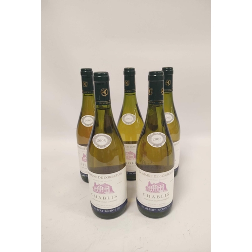 218 - Five bottles of Domaine de Corbeton Chablis, 2005, by Albert Bichot, 75cl, 12.5% vol, contained in t... 