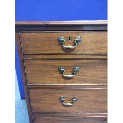 410 - George III mahogany chest of drawers, fitted with two short drawers over three long graduated drawer... 