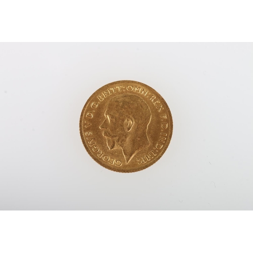 355 - UNITED KINGDOM George V (1910-1936) gold half sovereign 1912, 4.0g.