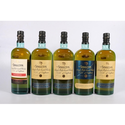 121 - Five bottles of THE SINGLETON OF DUFFTOWN Highland single malt Scotch whisky to include three 1... 