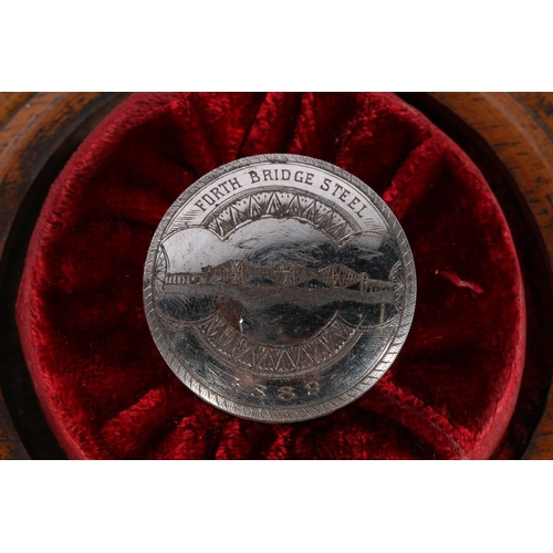 253 - Forth Rail Bridge interest, a silvered steel rivet head depicting a view of the rail bridge with ban... 