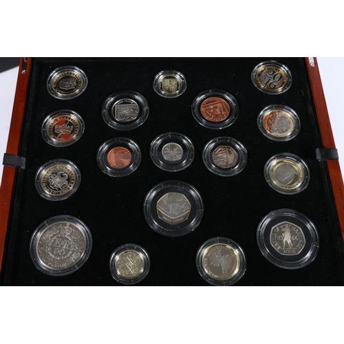 263 - The Royal Mint UNITED KINGDOM Elizabeth II premium proof coin collection 2016, a seventeen-coin set ... 