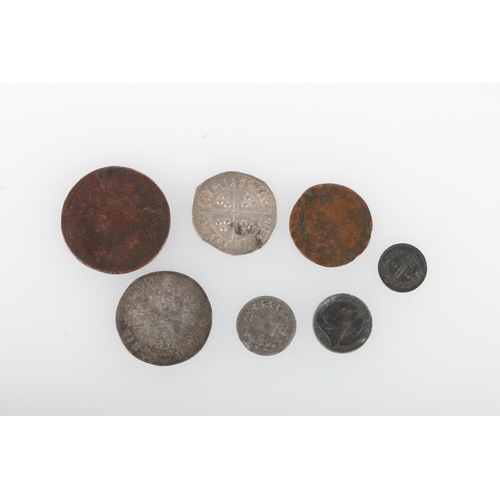 305 - Antique hammered silver longcross penny, unidentified, the reverse with longcross having triple pell... 