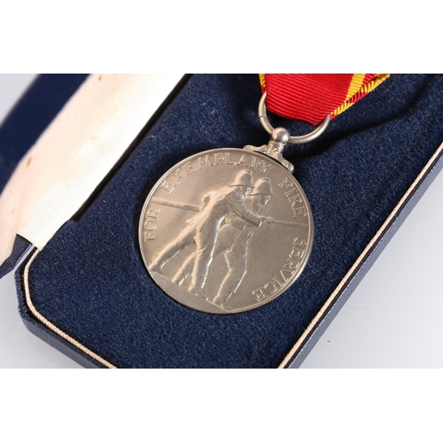 631 - Elizabeth II Fire Brigade Long Service and Good Conduct medal [FIREMAN FRANK BROWN] in Royal Mint is... 