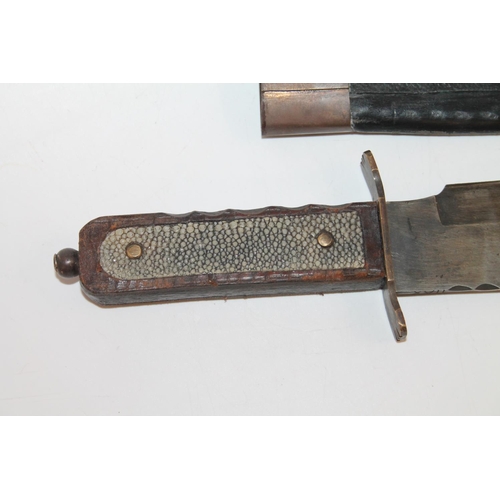 925 - Antique Bowie type hunting knife, the blade edge stamped 'XVII' having shagreen grip, blade length 2... 