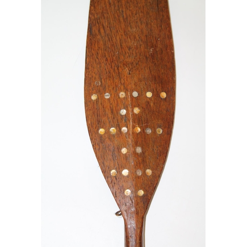 937 - Eastern native hardwood paddle club, perhaps South Seas Islands Papa New Guinea?, the leaf shaped bl... 