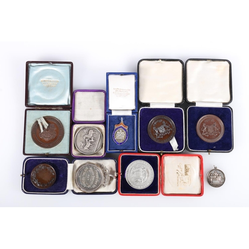 868 - Group of medal to include Arbroath Canine Club silver medal in fitted issue case, two Aberdeen Bon A... 