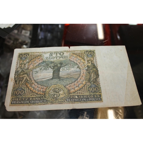 289 - POLAND, 15 Polski Bank 100 zlotych banknotes, fourteen are 1934 and one is 1932, including small con... 