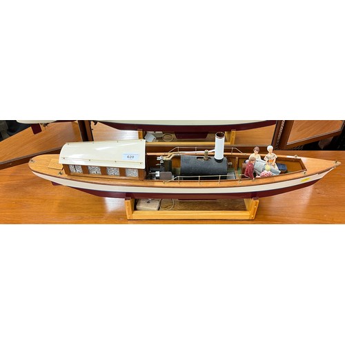 620 - Radio controlled boat