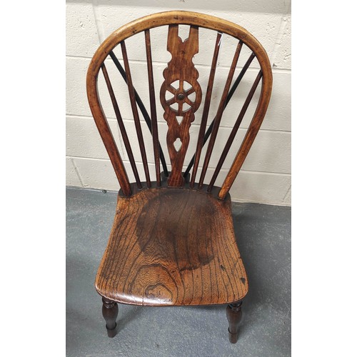 408 - Ladies ash Windsor chair, the hoop frame and pierced splat on turned supports united by turned under... 