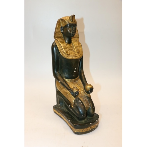 85 - Plaster model of Egyptian pharaoh Cleopatra, 36cm. 