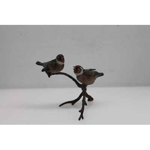 29 - Bergman style hand painted bronze sculpture of two finches on a branch, 10.5cm.