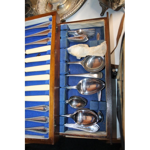 116 - Cased canteen of cutlery with drawer below.