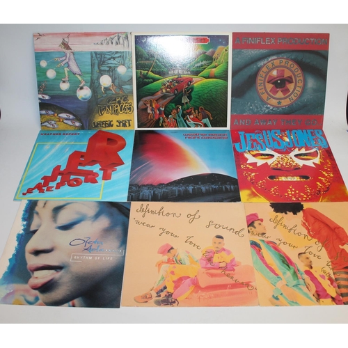 318 - Mix of records to include Ozric Tentacles Jurassic Shift, Weather Report A guy called Gerald limited... 