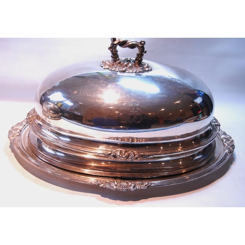 65 - Pair of Old Sheffield plated meat dishes with foliate edges, with covers, c. 1830.