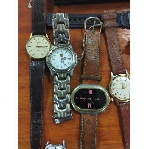 45 - Bag of vintage watches to include Ingersol, Sekonda, Limit etc