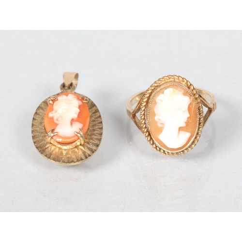 62 - 9 carat yellow gold mounted matching cameo pendant and ring; 4.9g gross weight