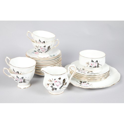 289 - Royal Albert and Royal Adderley assorted teaware