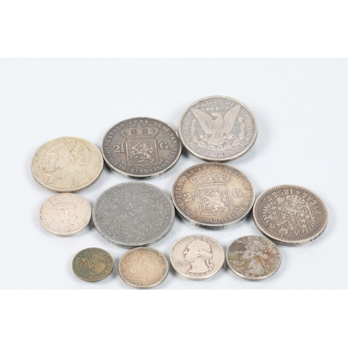 124 - Small quantity of 19th century and later coins to include a 1850 French 5 Franc coin; 1936 Polish 10... 