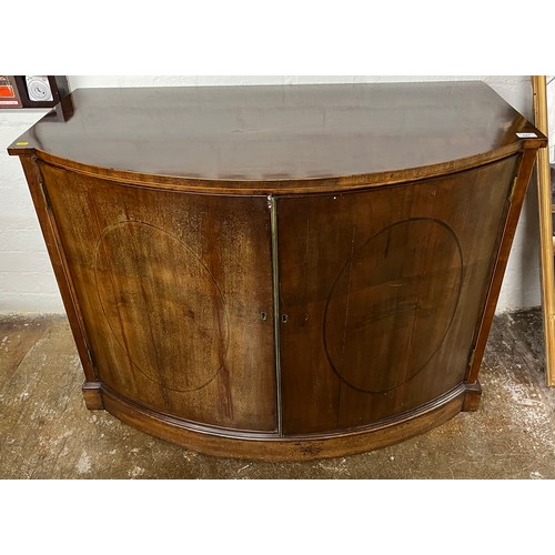 547 - Demilune Sideboard 118 x 65 x 88 cm