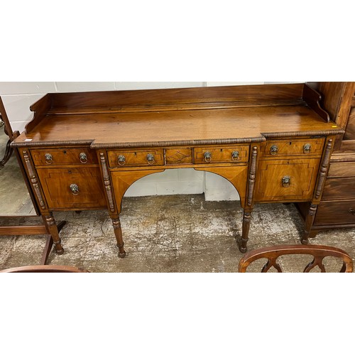 565 - Regency style sideboard