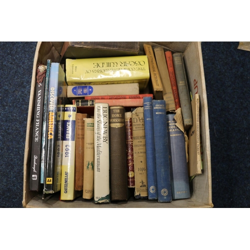 167 - Box containing books to include Robinson's Complete Works of Geoffrey Chaucer, The Warwick Shakespea... 