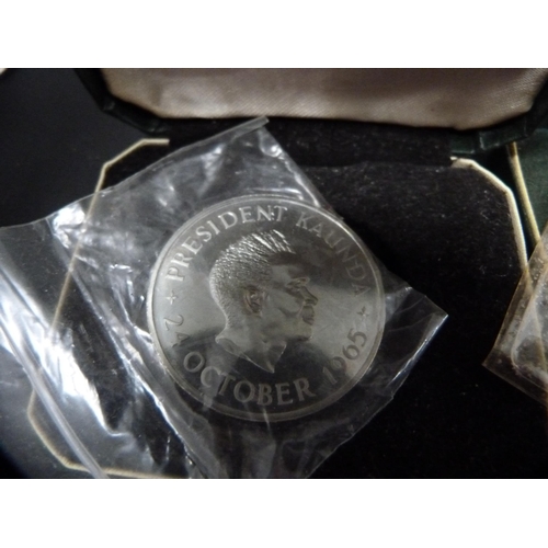 26 - Group of Royal Mint and other proof coinage to include Zambia five shilling coin, Republic of Malawi... 