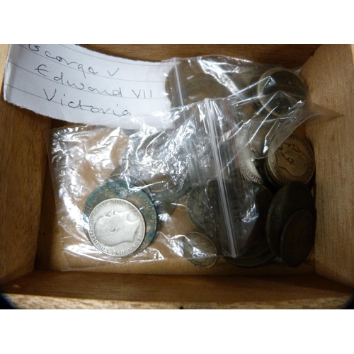 63 - Coins and banknotes to include Victorian and later coinage, half crowns, commemorative coins, George... 
