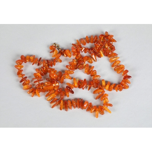 94 - Amber bead necklace