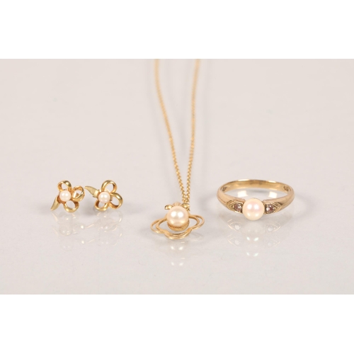 104 - 9 carat yellow gold and pearl suite of jewellery comprising; pendant on chain; pair of earrings and ... 