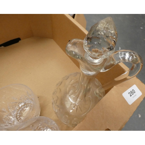 215 - Box of glass ware to include six modern marbled goblets.