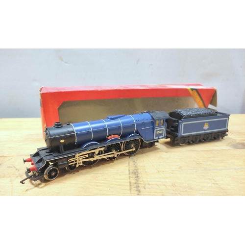 71 - Hornby boxed locomotives and rolling stock including Class A3 4-6-2 60061 'Pretty Polly' Blue BR R12... 