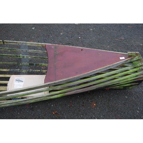 203 - Full-size Canadian Type PBK 51 16ft wooden canoe, designed by PW Blandford, Stratford-upon-Avon, wit... 